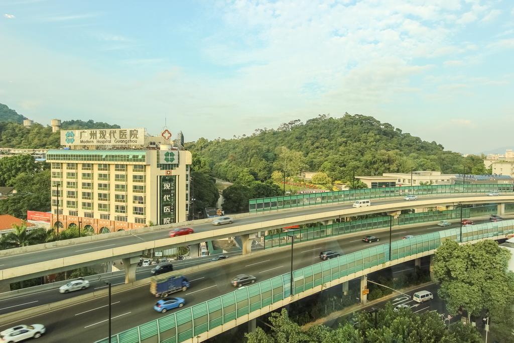 Paco Hotel Guangzhou East Railway Station Branch Exteriör bild