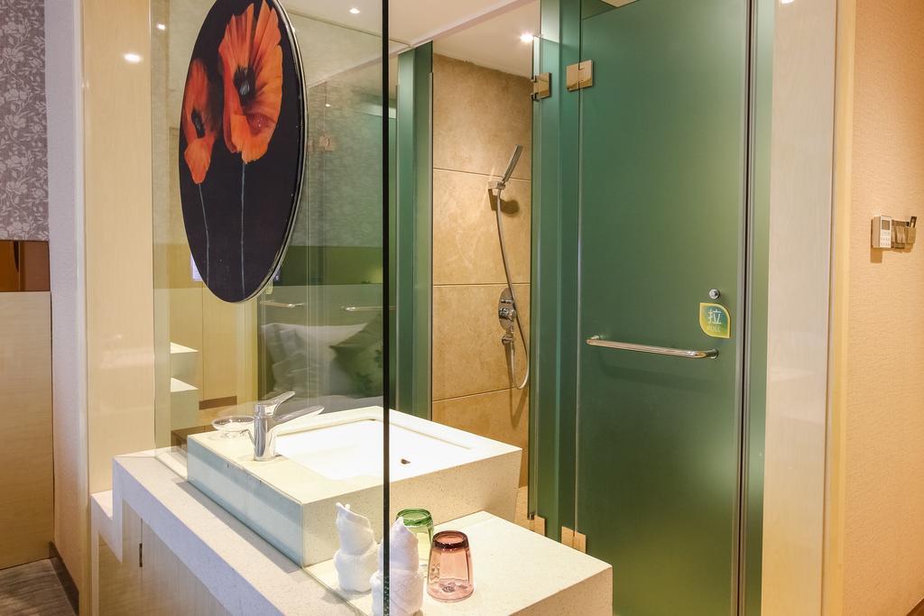 Paco Hotel Guangzhou East Railway Station Branch Exteriör bild